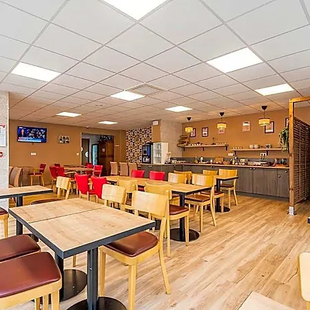 Hotell Logis Au Tambour 3*