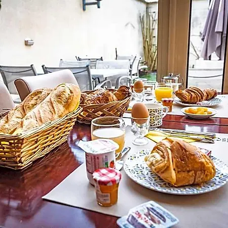Logis Au Tambour 3*