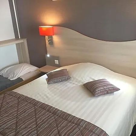 Logis Au Tambour 3* Bezannes